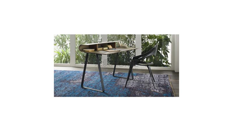 Twist Scrivania 書桌