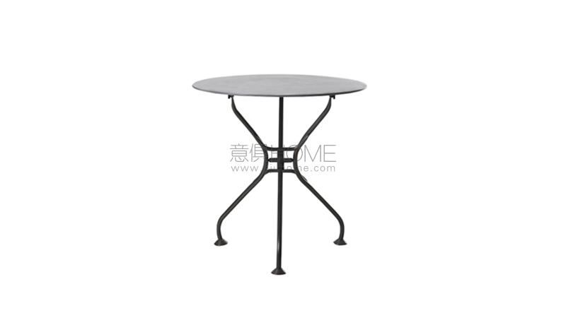 CERNOBBIO 戶外桌子