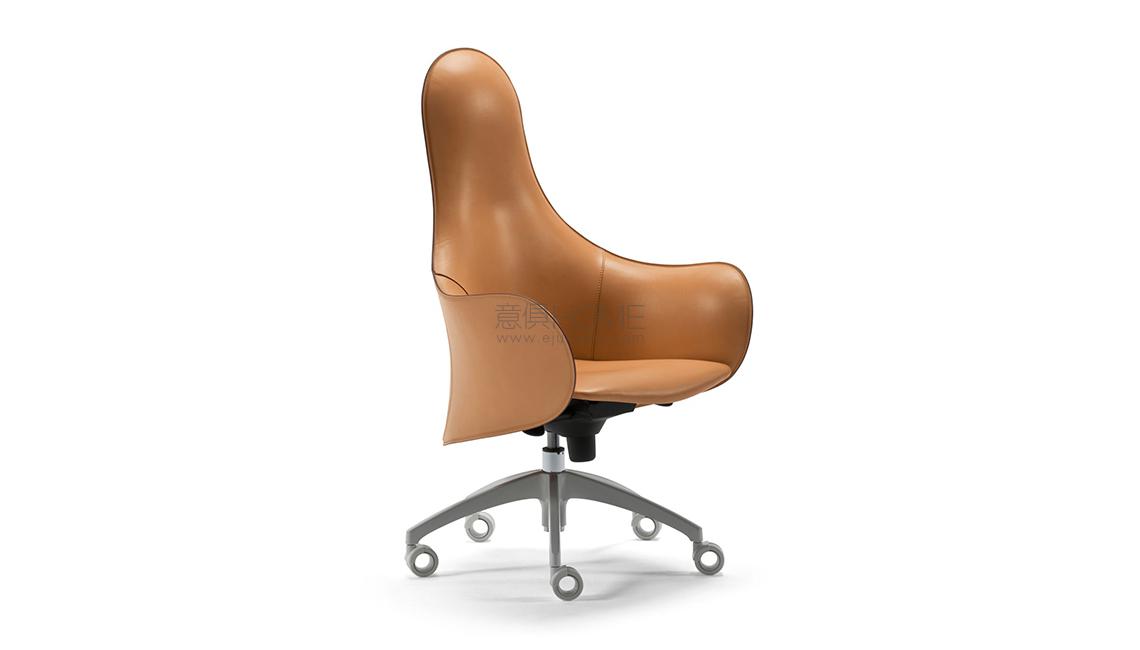 10.0194旋轉(zhuǎn)扶手椅