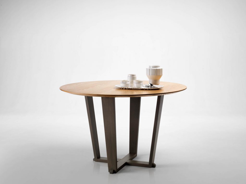 LOTTOCENTOModus Table餐桌