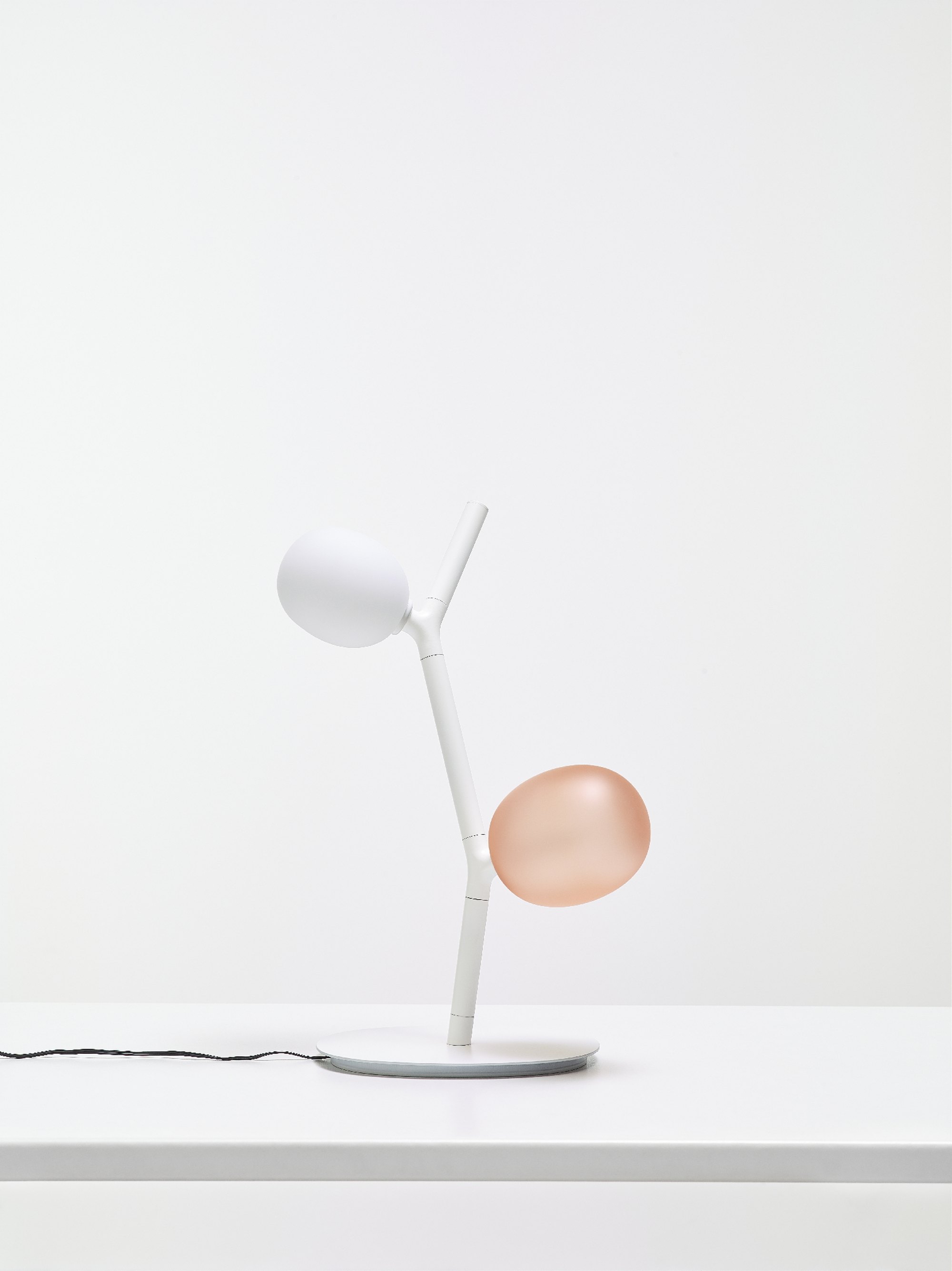 BROKISIVY TABLE臺燈