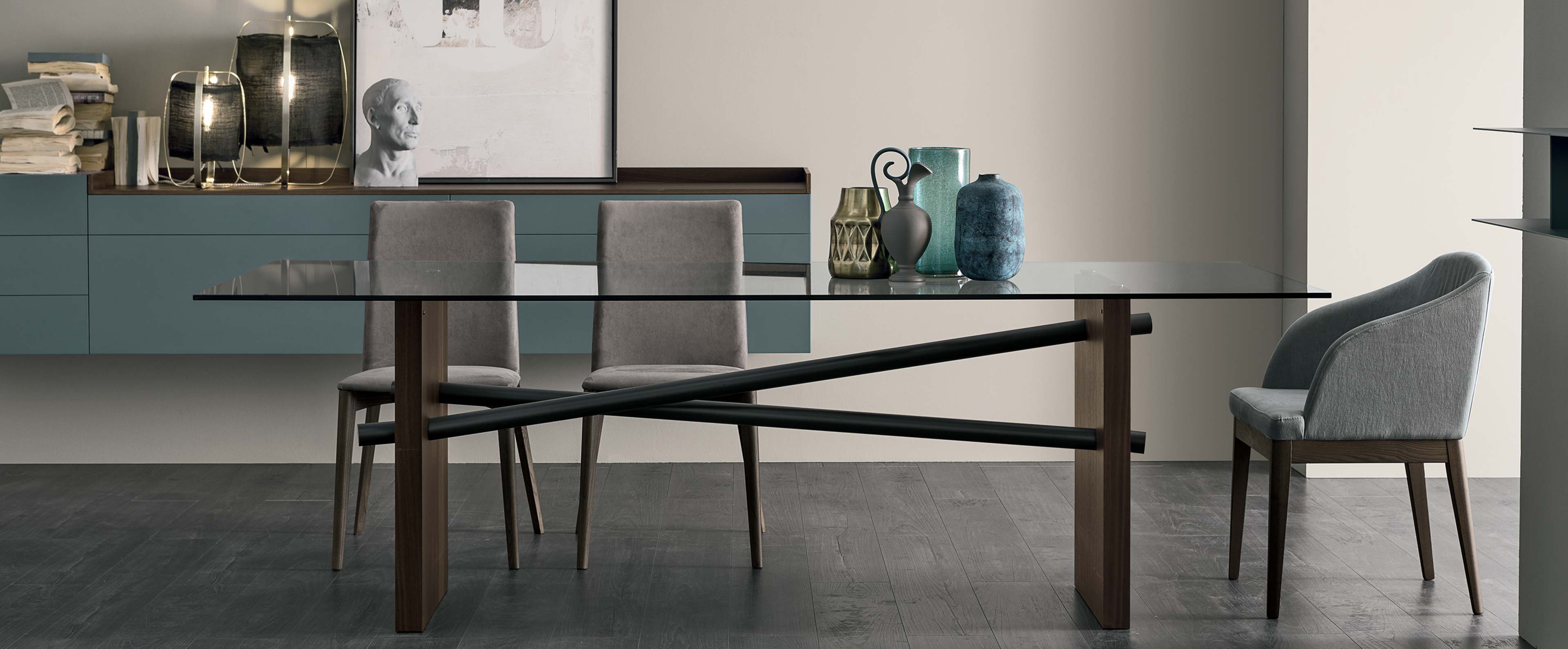 Gruppo TomasellaPLINTO TABLE長(zhǎng)餐桌