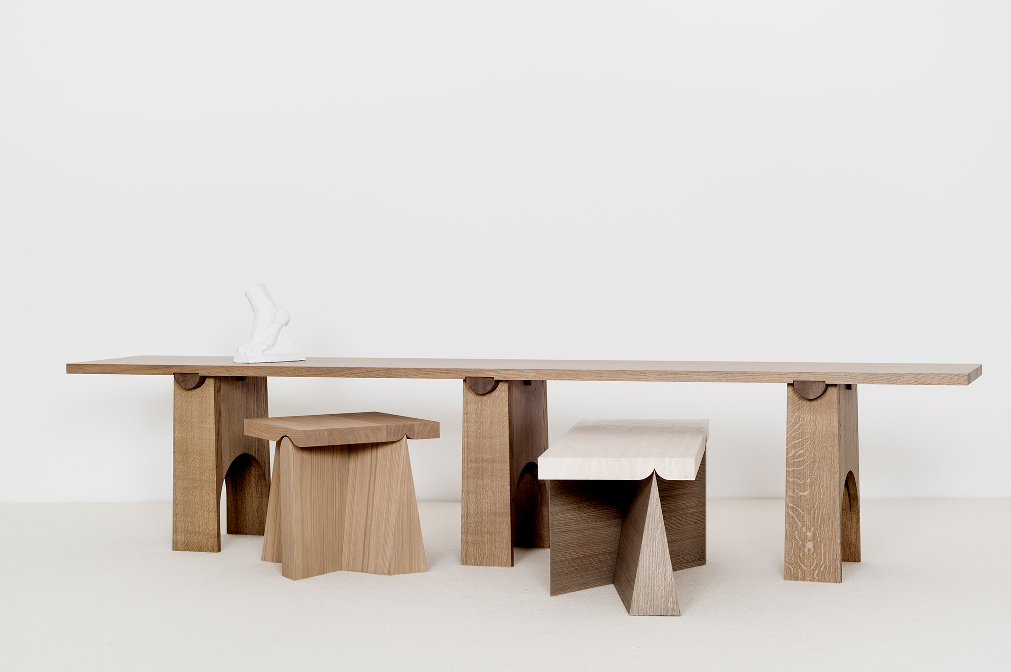 SOL TABLE長(zhǎng)餐桌