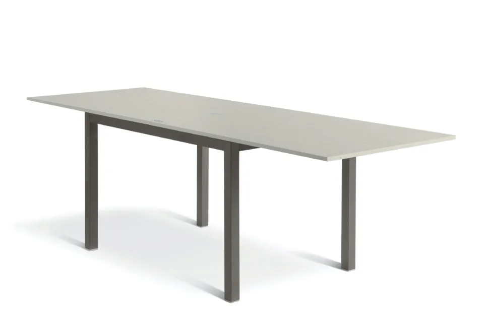 ColombiniCasaELTON長(zhǎng)餐桌