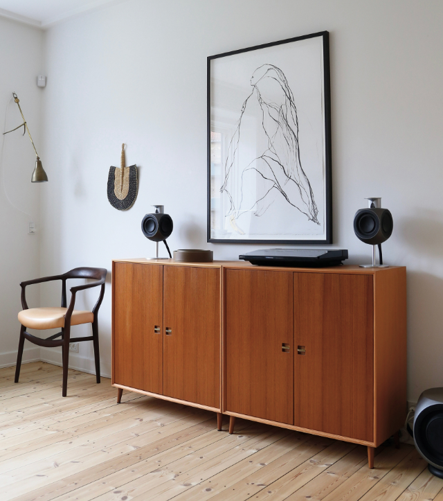 ONECOLLECTIONCLASSIC BOOKCASE.櫥柜