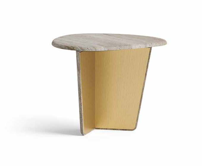 VittoriaFrigerioMonroy邊幾