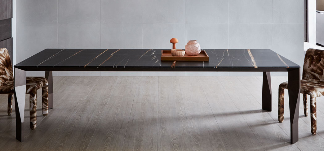 DIAMOND長(zhǎng)餐桌